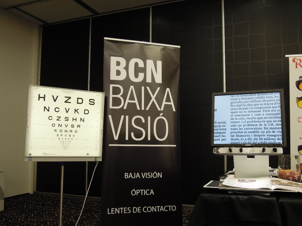 Stand de BCN Baixa Visió en el Congreso de la Sociedad Catalana de Oftalmología